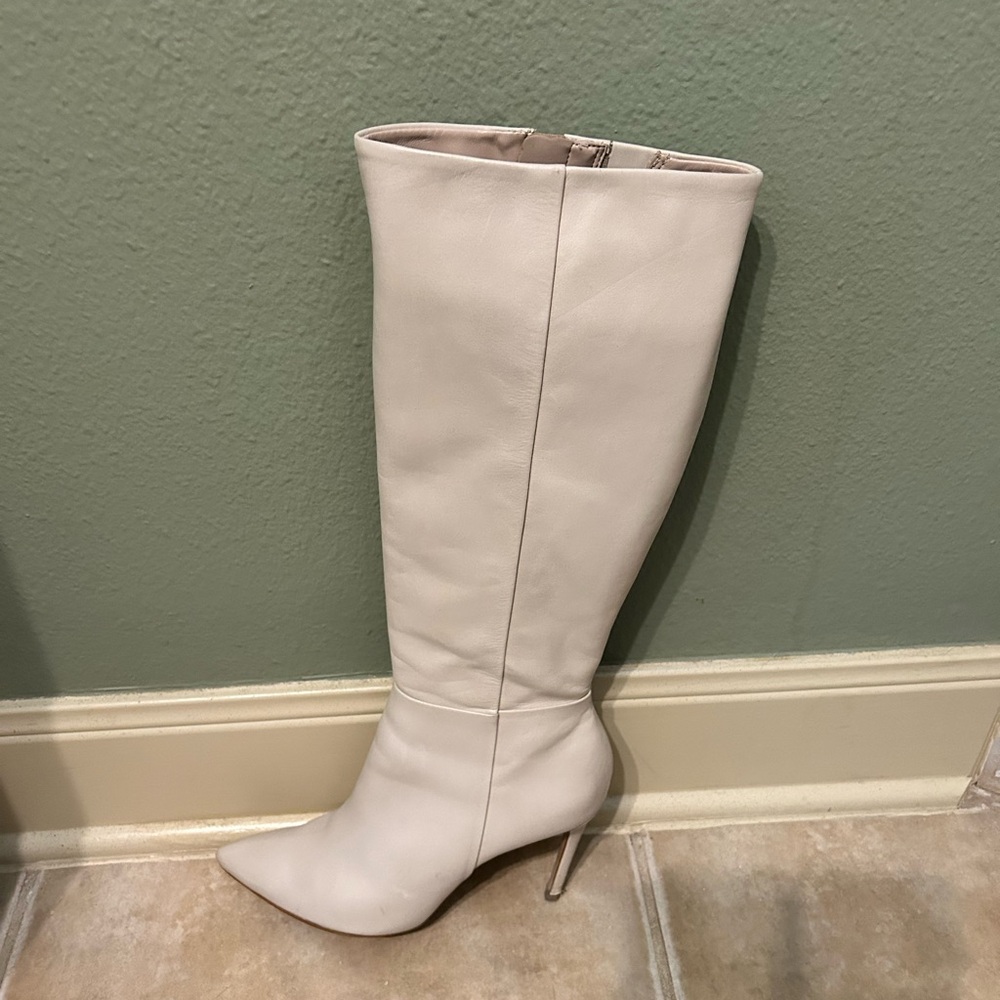 Elegant Knee-High Leather Schultz Boots